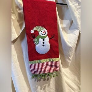 Star of Wonder Christmas Snowman Decorative Towel. (ST 1)